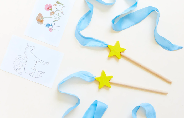 Hedvábné předplatné Sarah`s Silks: Playsilk in the Mail