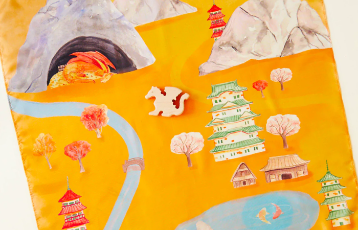 Hedvábné předplatné Sarah`s Silks: Playsilk in the Mail