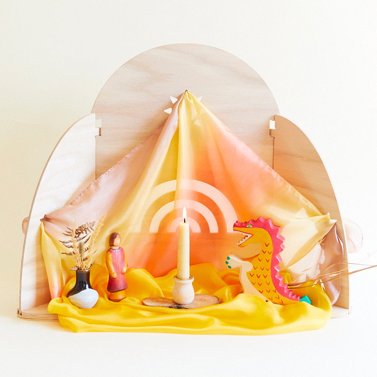 Sezónní polička podle Waldorsfké pedagogiky