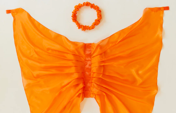 Hedvábné předplatné Sarah`s Silks: Playsilk in the Mail