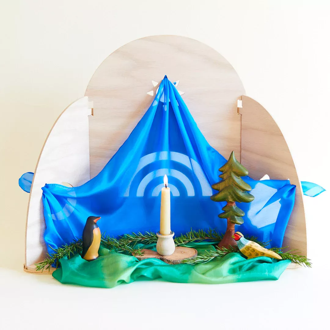 Sezónní polička podle Waldorsfké pedagogiky