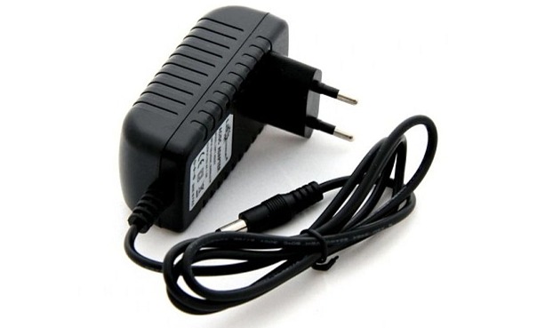 LED zdroj 24W, 12V ADAPTÉR