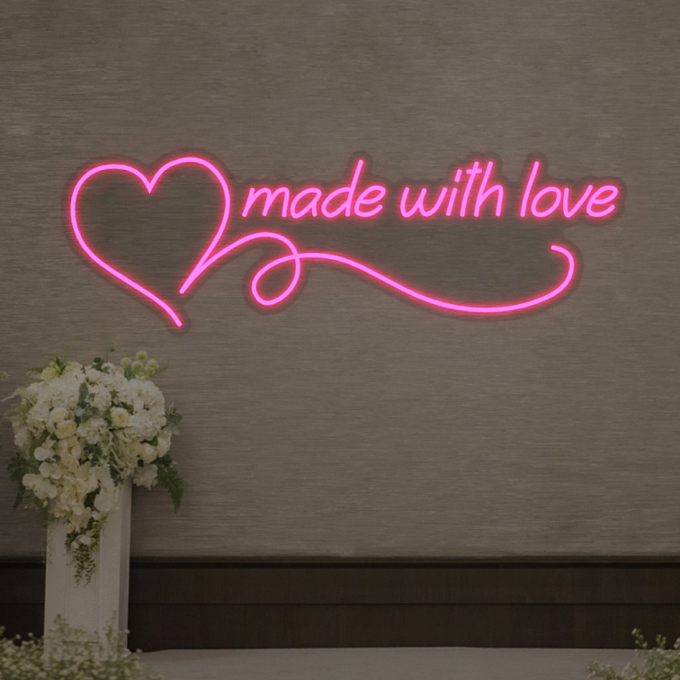LED neon - Made with Love 110x37cm