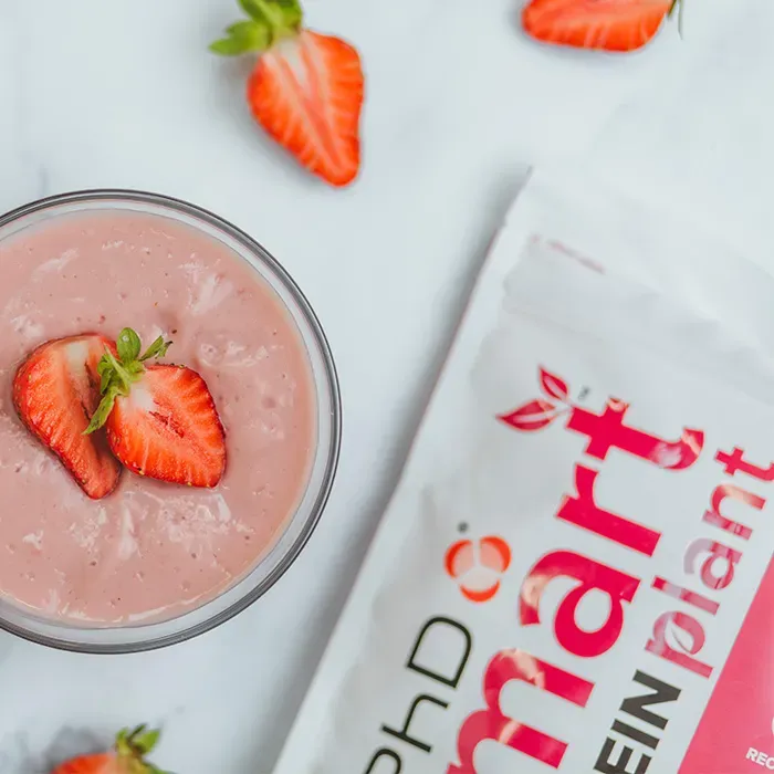 PhD Smart Plant Protein Powder - Truskawka, 500 g