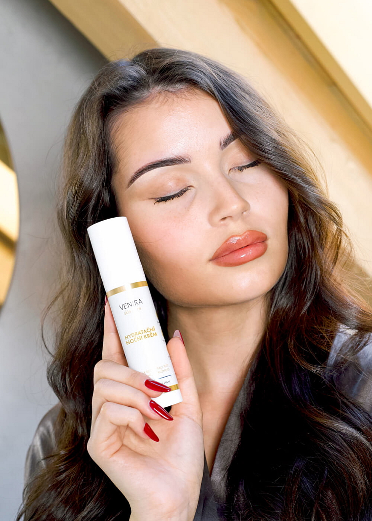 VENIRA hydratační noční krém
