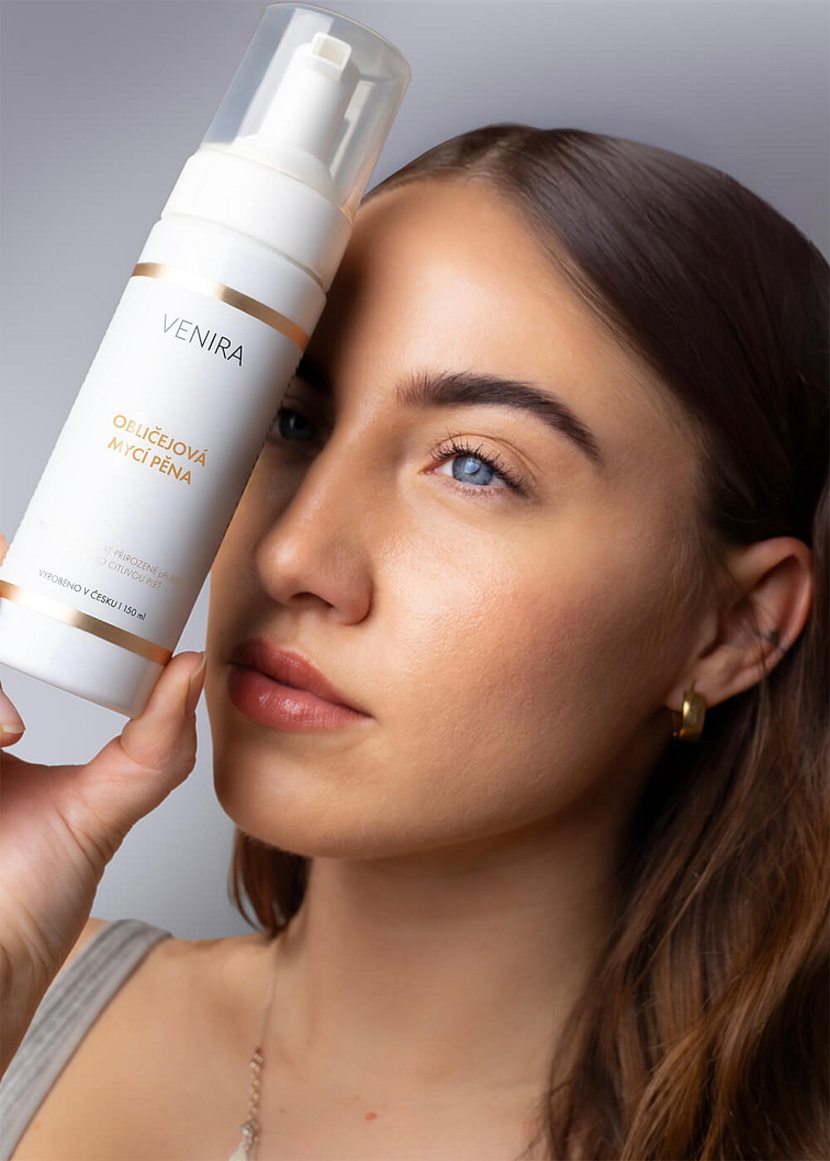 VENIRA obličejová mycí pěna