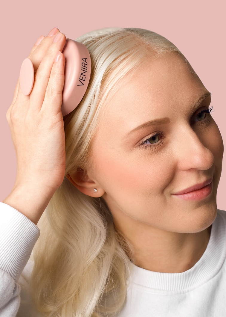 VENIRA stimulující masážní kartáč pro vlasovou pokožku