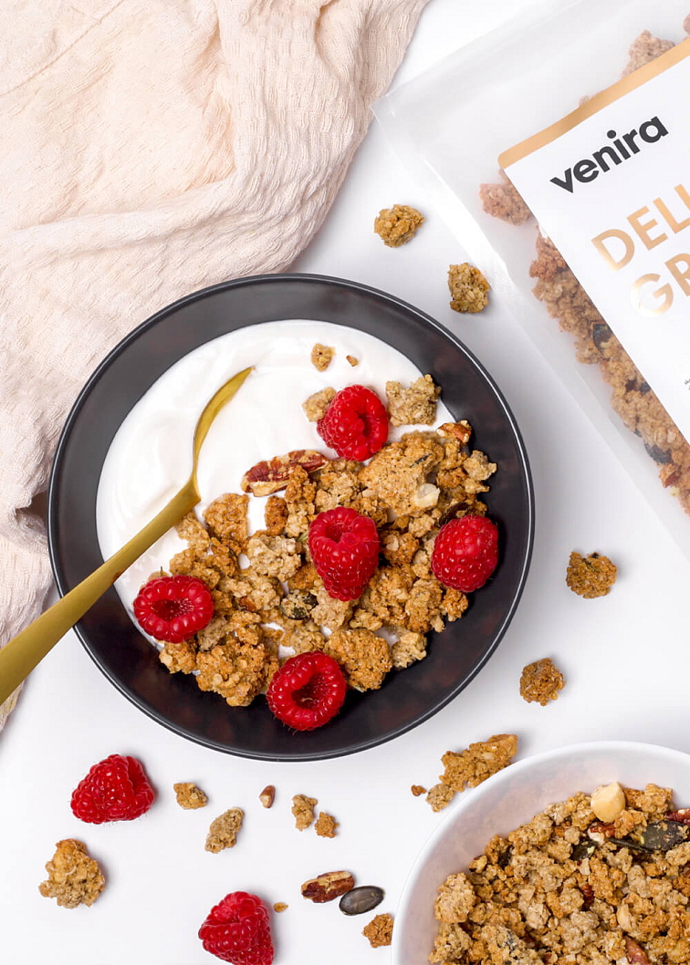 VENIRA deluxe granola