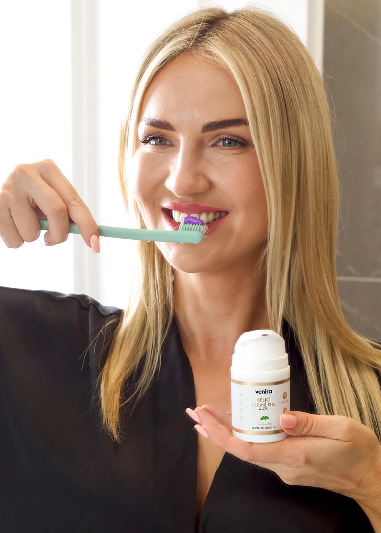 VENIRA bělicí zubní gel
