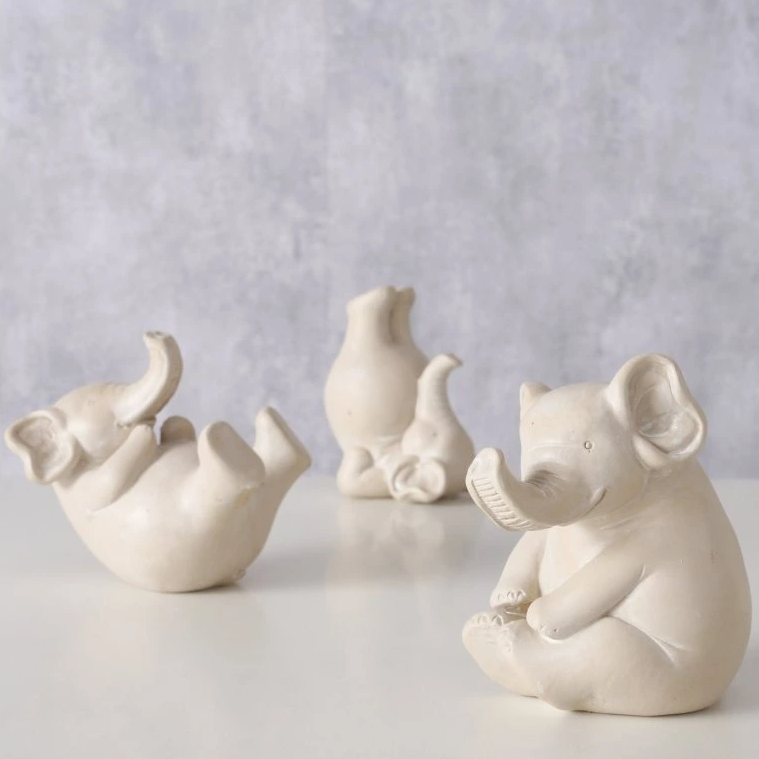 Ako vybrať drevené dekorácie do záhrady a nábytok v rustikálnom štýle?