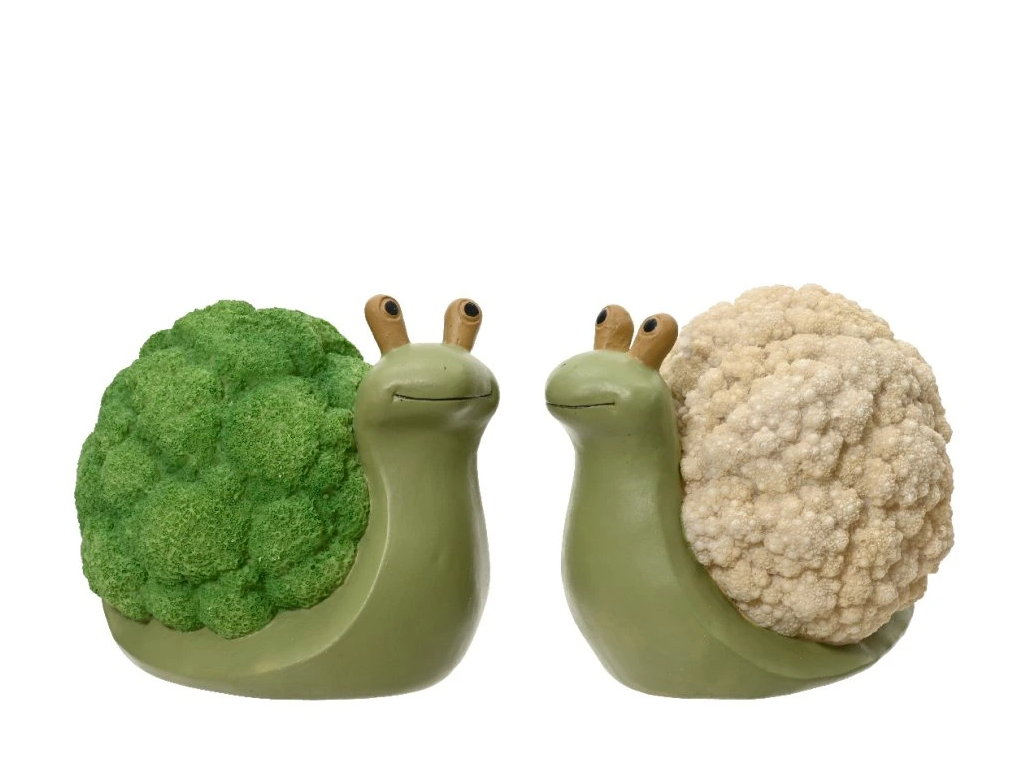 Ako vybrať drevené dekorácie do záhrady a nábytok v rustikálnom štýle?