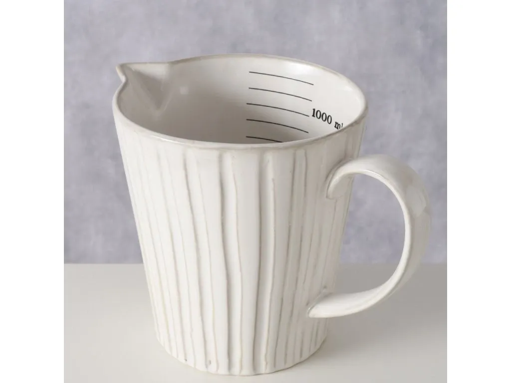 Dekorácie na stôl v štýle romantického vidieka. Ako ich nakombinovať?