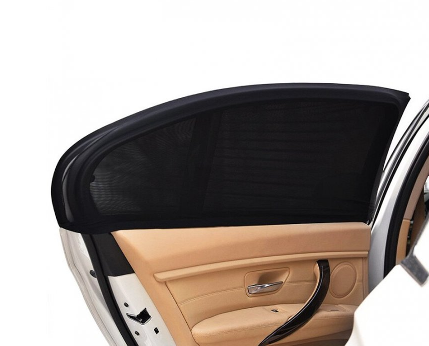 Univerzální clony na boční okna auta
