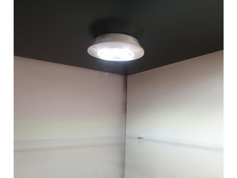 LED světlo s ovladačem - 3 kusy