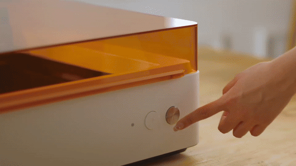 xTool M1 Ultra - Světově první řemeslný stroj 4 v 1 - KOMPLETNÍ SADA Safety Pro