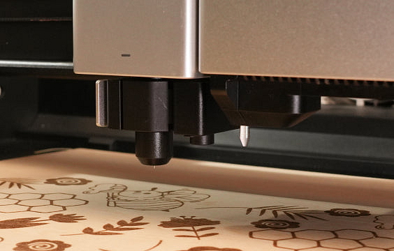 xTool M1 Ultra - Světově první řemeslný stroj 4 v 1 - KOMPLETNÍ SADA Safety Pro