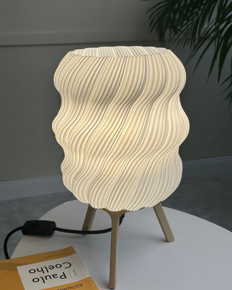 Stolní lampička Wavy