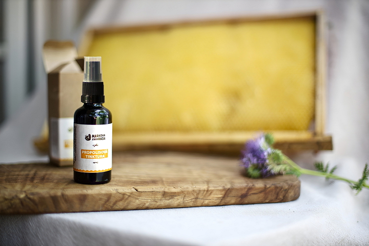 Propolisová mast