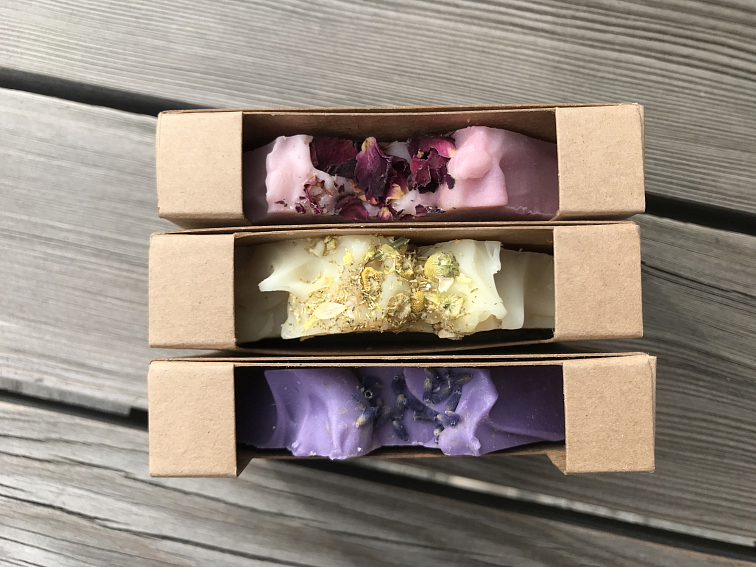 PŘÍRODNÍ RUČNĚ VYRÁBĚNÉ MÝDLO 80g