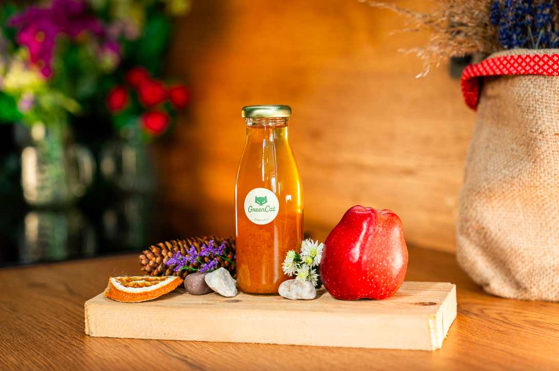 Mošt z české moštárny