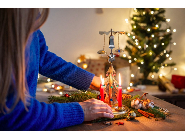 ZVONÍCÍ STROMEČEK