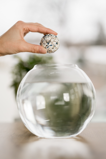 OLEJOVÁ KOULE DO KOUPELE