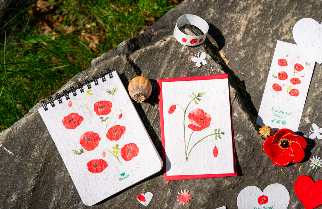 BLOK S DESKAMI Z ROSTOUCÍHO PAPÍRU