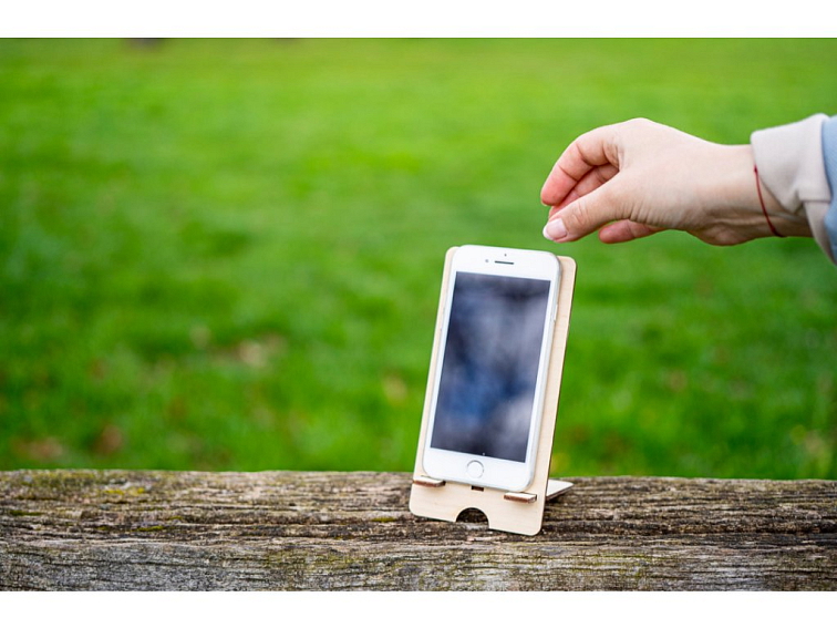 STOJÁNEK NA MOBIL