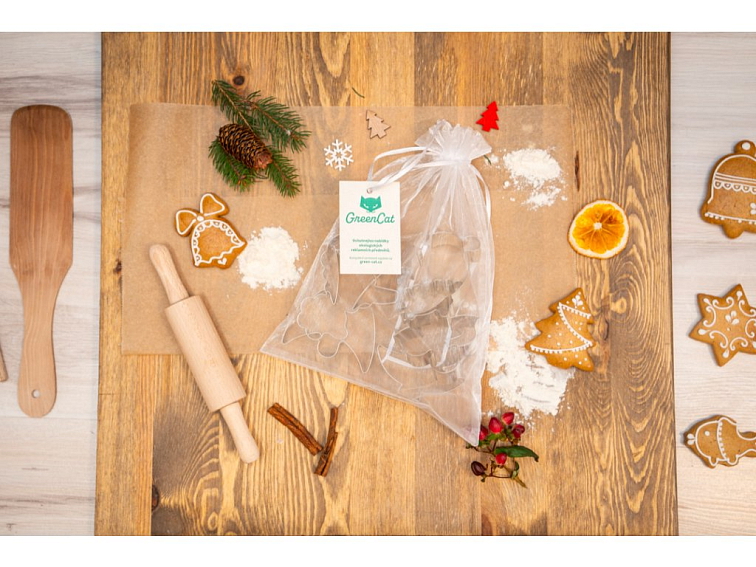 VYKRAJOVÁTKA NA PEČENÍ