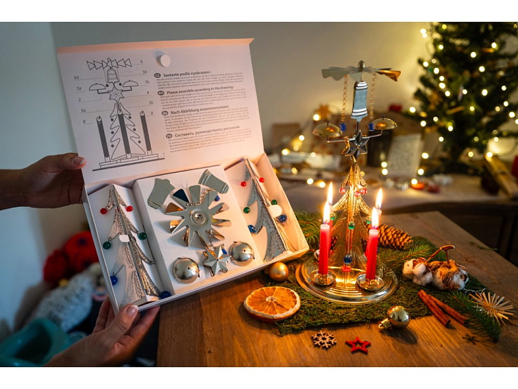 ZVONÍCÍ STROMEČEK