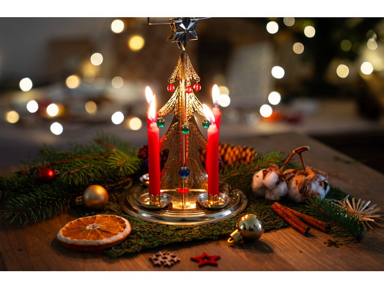 ZVONÍCÍ STROMEČEK