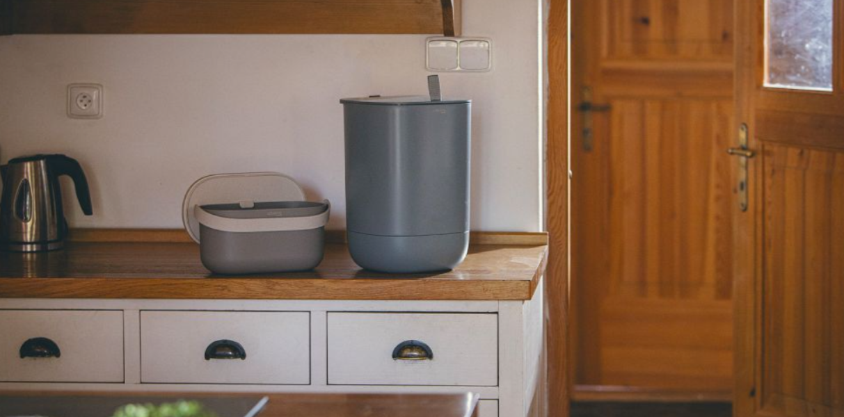 NÁDOBKA NA BIOODPAD