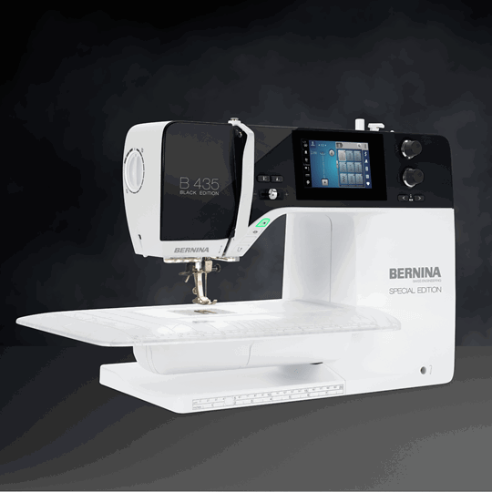 BERNINA 435 Black Edition