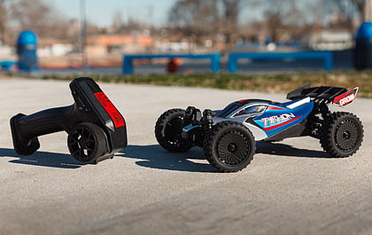 Arrma Typhon Grom 1:18 4WD Smart RTR modrá