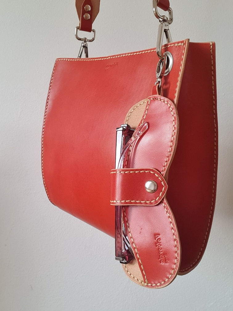 POUZDRO NA (SLUNEČNÍ) BRÝLE