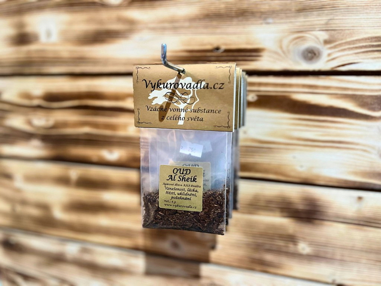 Oud Al Sheik – přírodní vykuřovadlo