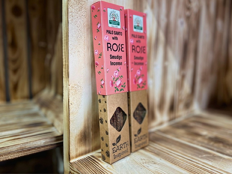 Vonné tyčinky - Namaste India, Palo Santo with Rose