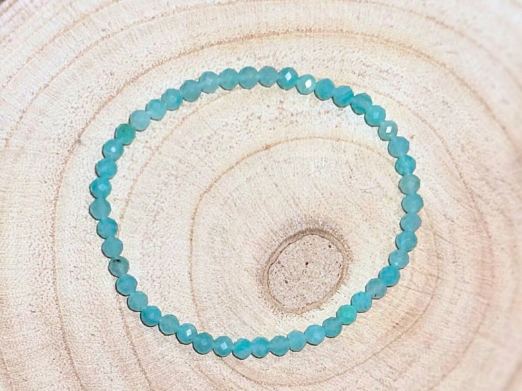 Amazonit - náramek; 4mm - fasetovaný