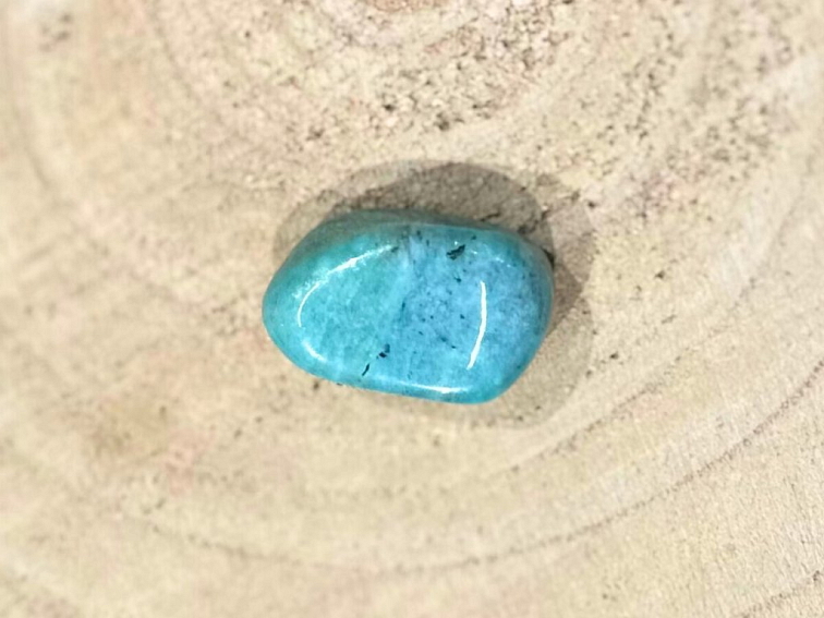 Amazonit - tromlovaný kámen; 25-30mm