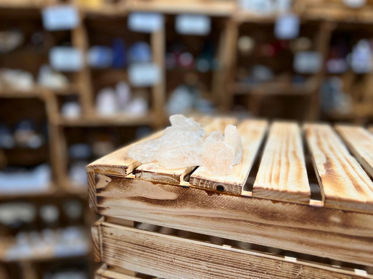 Křišťál - surový kámen, 30-40mm