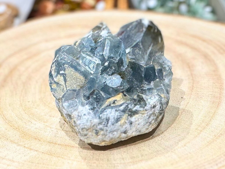 Celestin - drúza; 180-190g