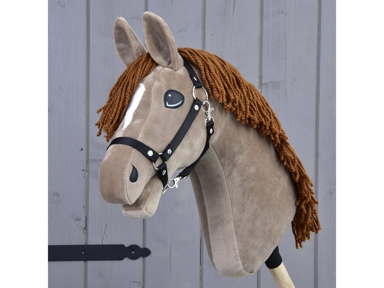 Hobby Horse Oliver mit schwarzem Halfter