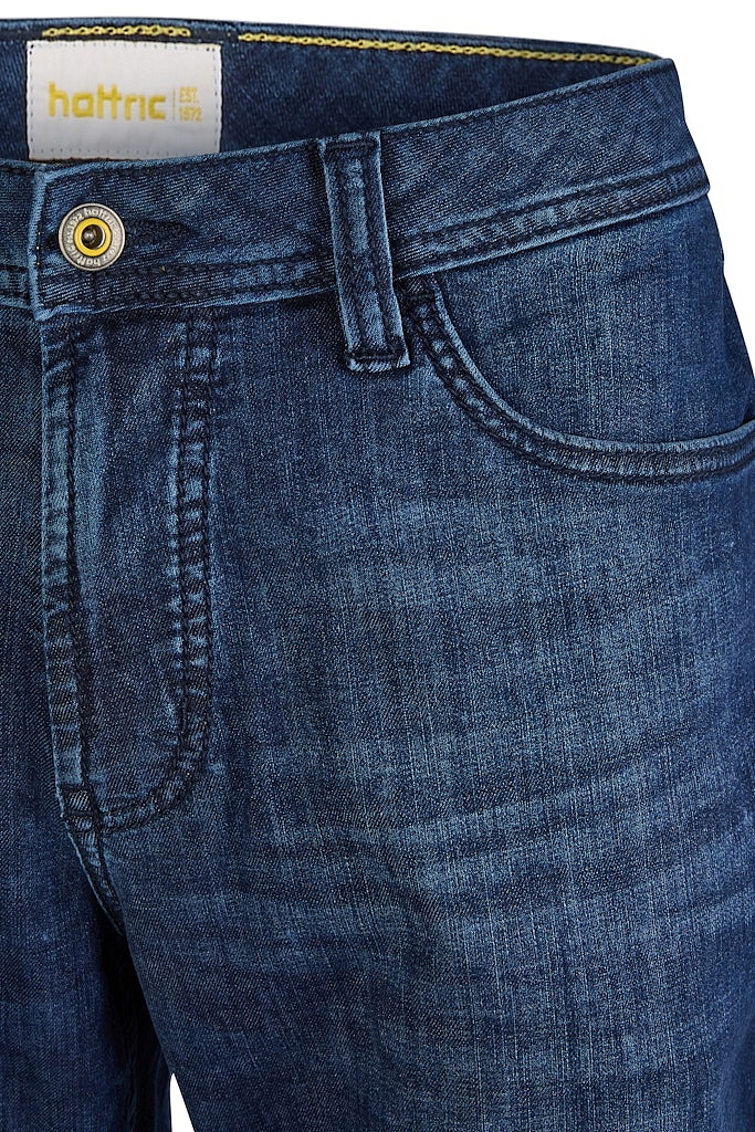 Pánske tmavomodré džínsové ultra-light bermudy HATTRIC
