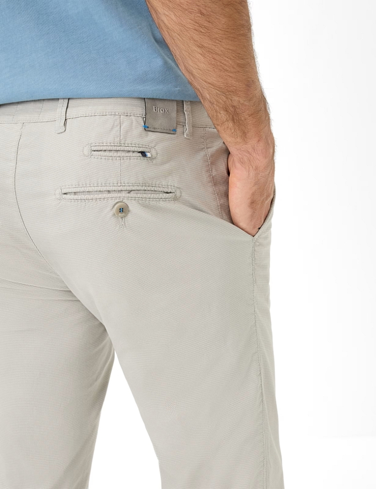 Pánske béžové bavlnené chino nohavice BRAX modern fit