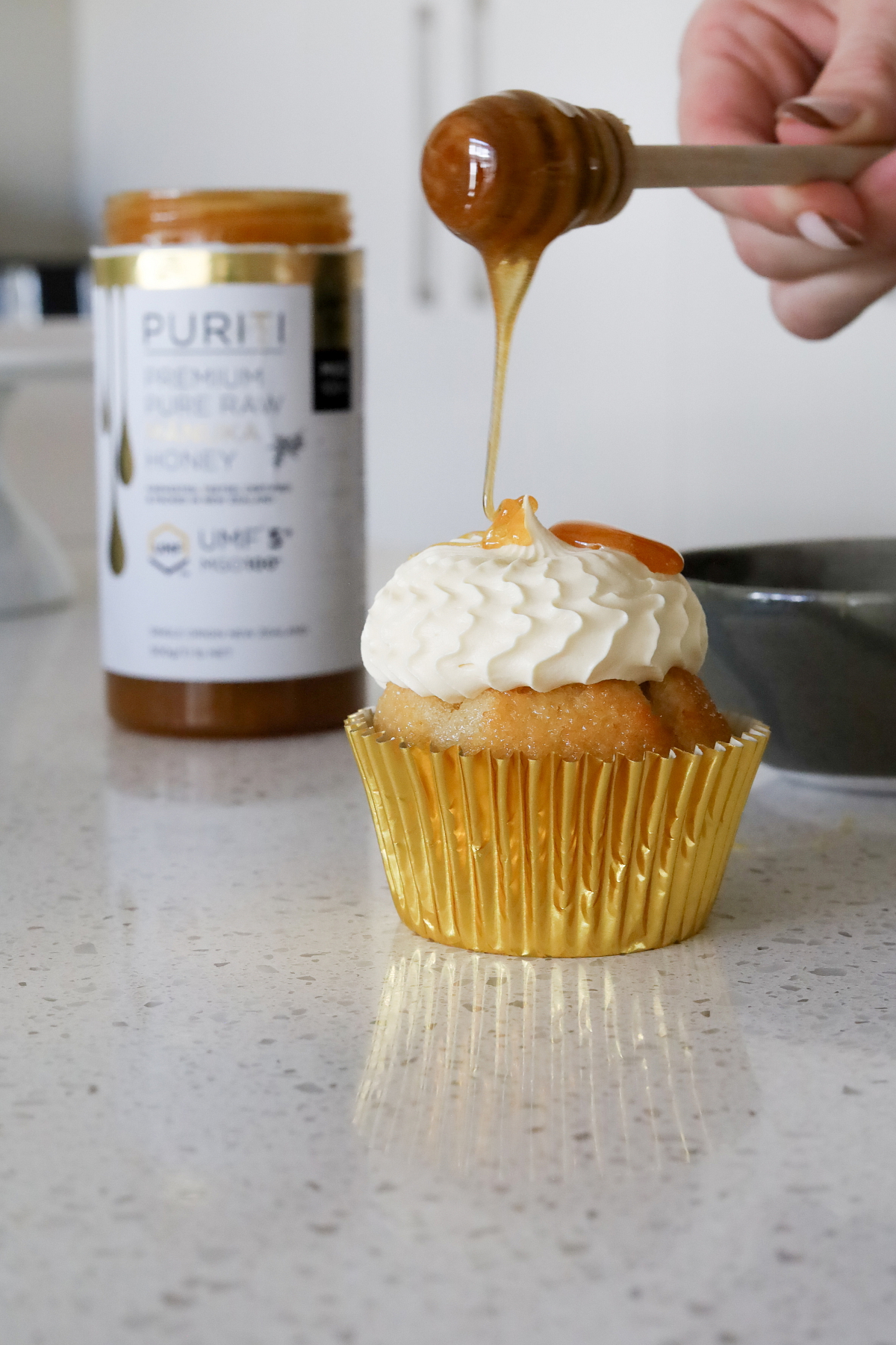 NEJLEPŠÍ ZPŮSOBY, JAK NAHRADIT CUKR MEDEM