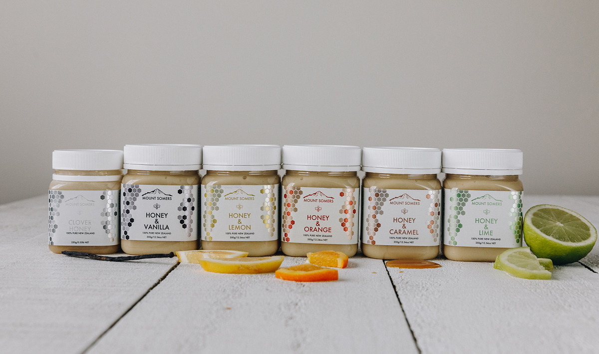 NAKUPUJTE V KOLEKCI JUST HONEY