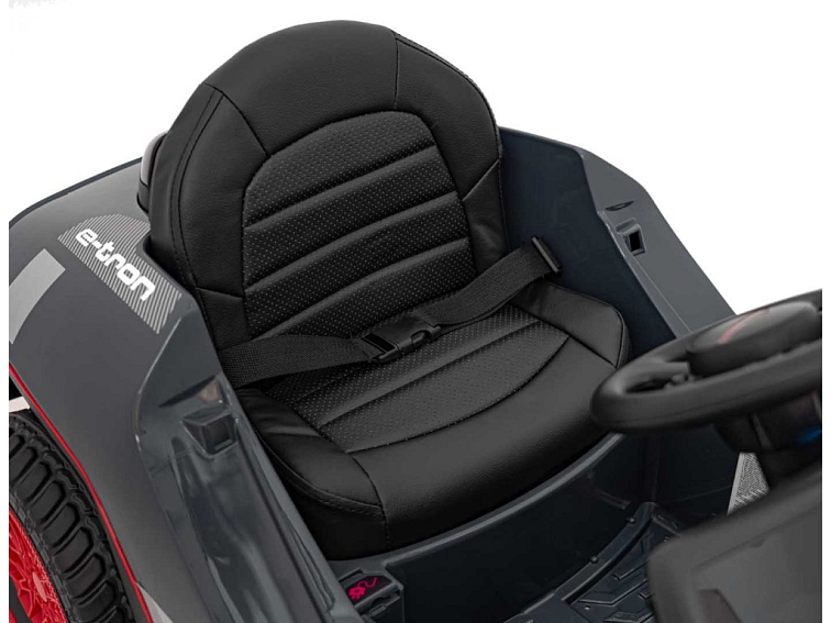 Dětský elektrický dakarský speciál Audi RSQ E-TRON šedá