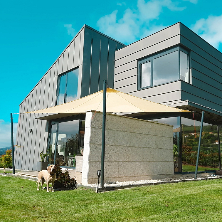 Slnečný Trojuholník solaria 60km/h