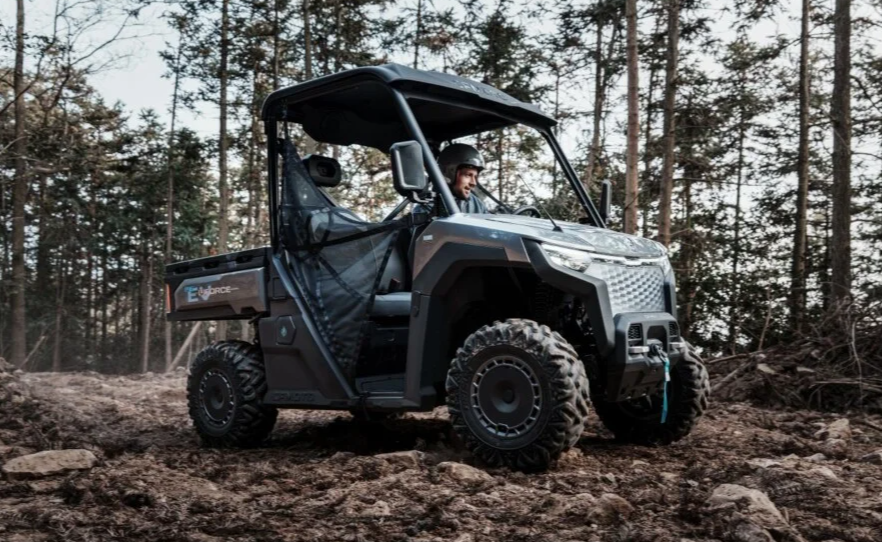 CFMOTO GLADIATOR U6EV