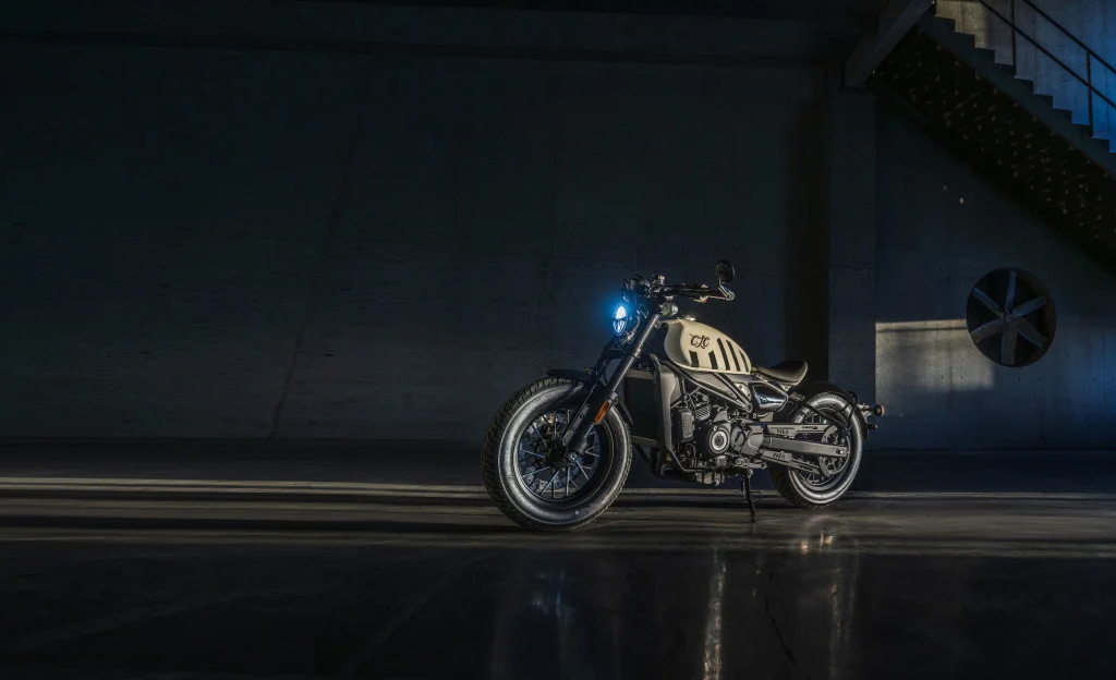 CFMOTO 450CL-C Bobber EURO5+